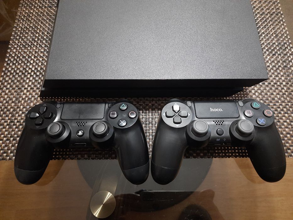 PS4 Fat 500gb + 2 геймпада