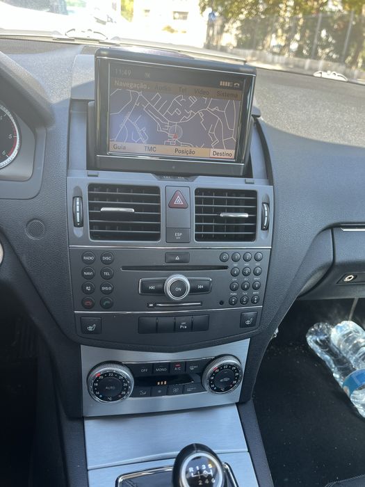 Mercedes C 200.