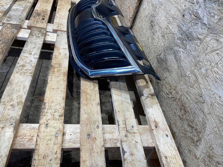 Решітка радіатора Skoda octavia a7 2016-2020