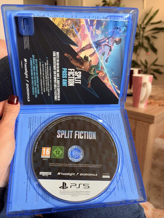 Split Fiction PS5