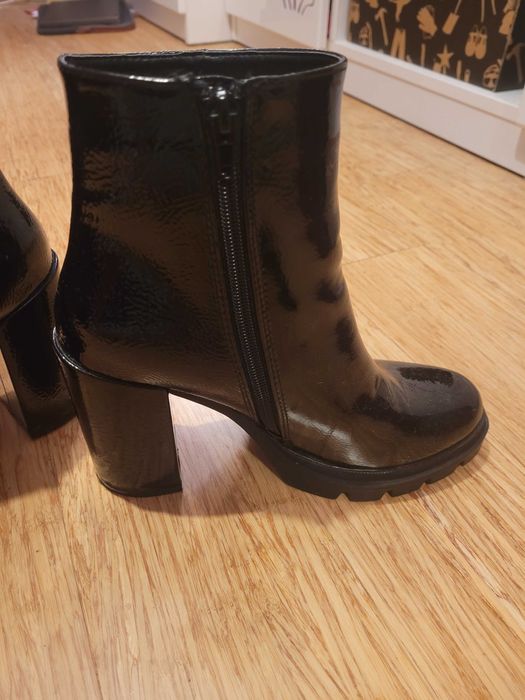 vintage- botki na obcasie