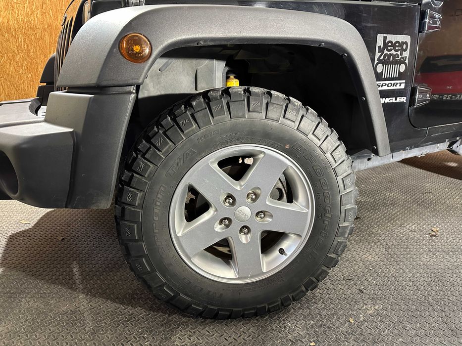 JEEP Wrangler 2.8CRD Nacional Distribuição Feita