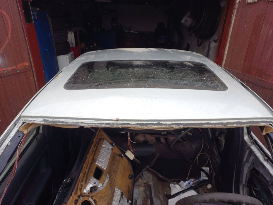 Продам bmw е36 після ДТП. Під відновлення або на розбір.