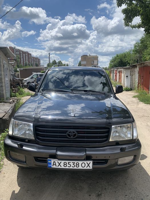 Продам  Toyota Land Cruiser 100