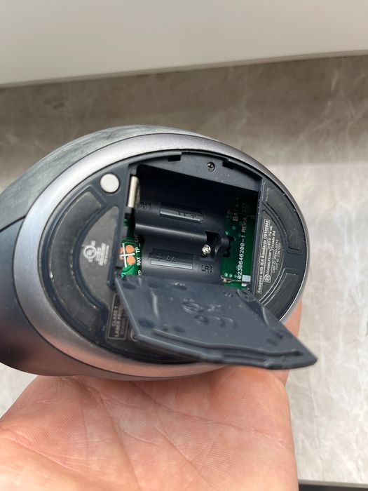 Microsoft Natural Wireless Laser Mouse 6000