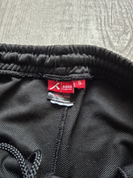 Dresy sportowe czarne S