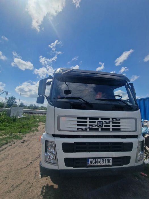 Volvo FM400  VOLVO FL z żurawiem HDS Palfinger