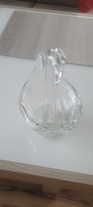 Szkło              .