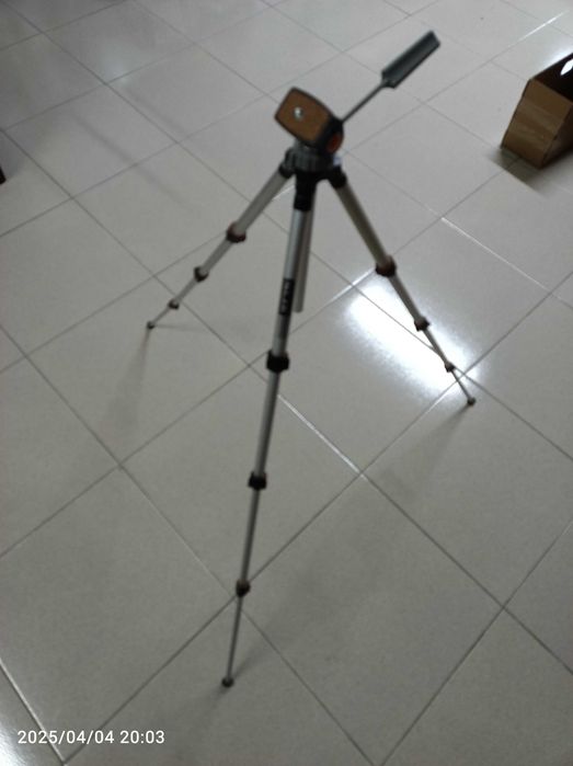 Tripé/suporte para fotografia novo