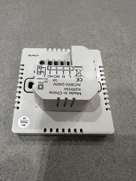 Programowalny termostat cyfrowy K2RH3A AC 90–240 V