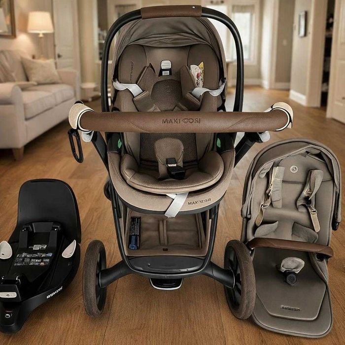 Trio Maxi-Cosi Fame com Base Isofix | Luz Noturna + Powerbank