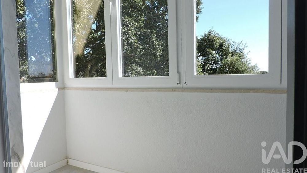 Apartamento T2 em São Sebastião