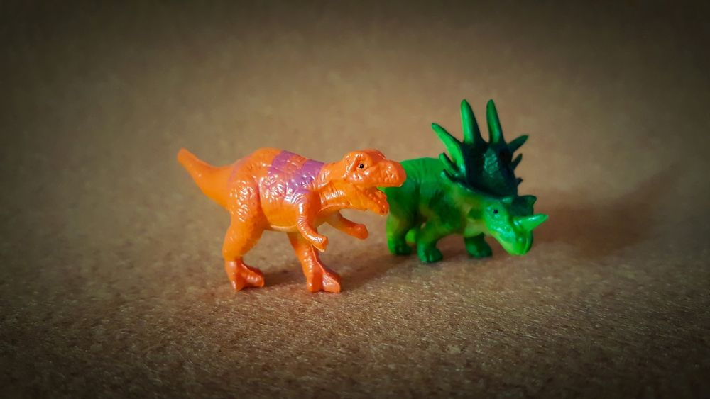 Miniature Dinosaur Set: T-Rex and Chasmosaurus Figures in PVC64585950945027121