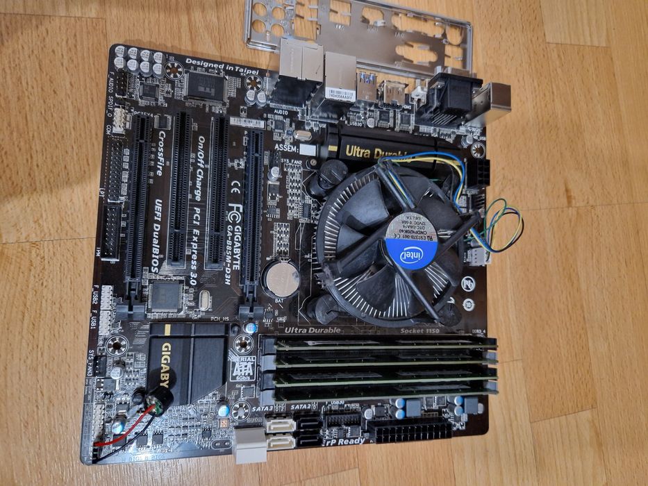 Intel i7-4770 3.9ghz+Материнка  Мощний комплект 8потоків