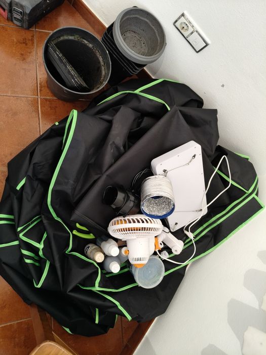 Estufa interior(grow indoor) 1m quadrado por 2m de altura