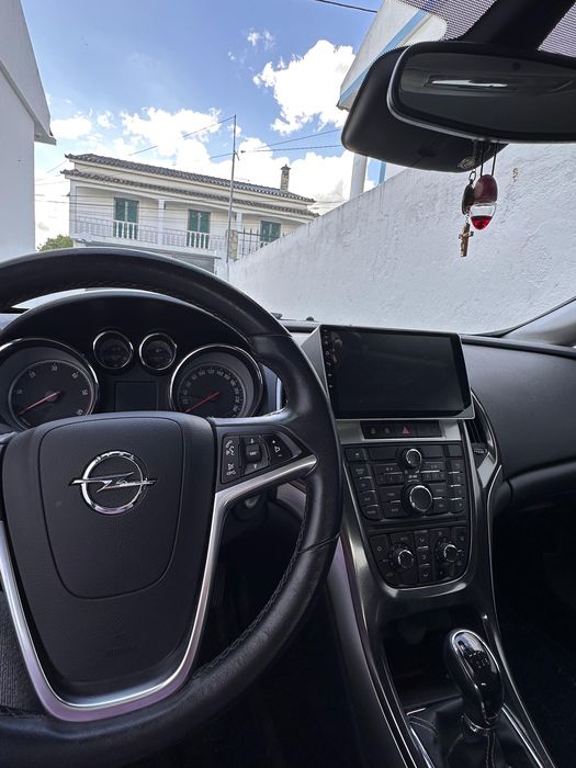 Opel Astra — fotografia 5