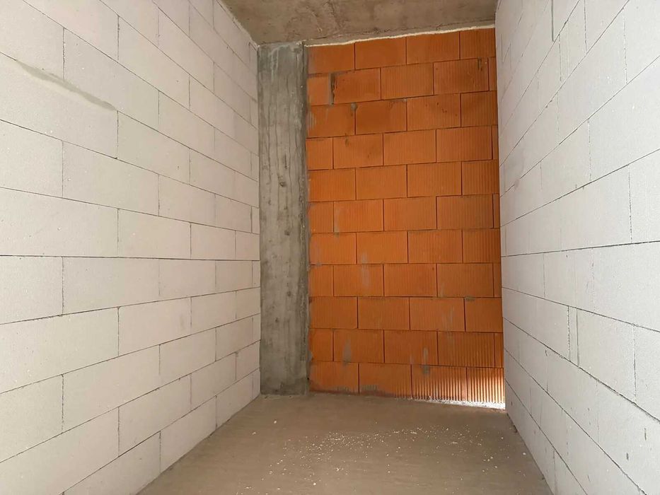 1-кім з крутим плануванням біля озера