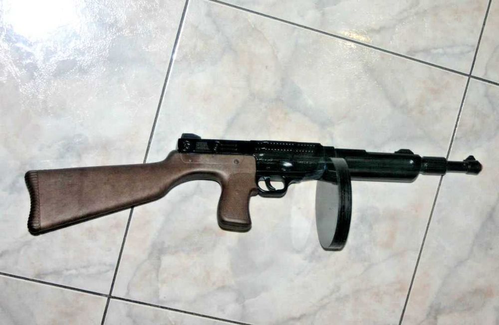 Gonher игрушка автомат на пистонах Испания