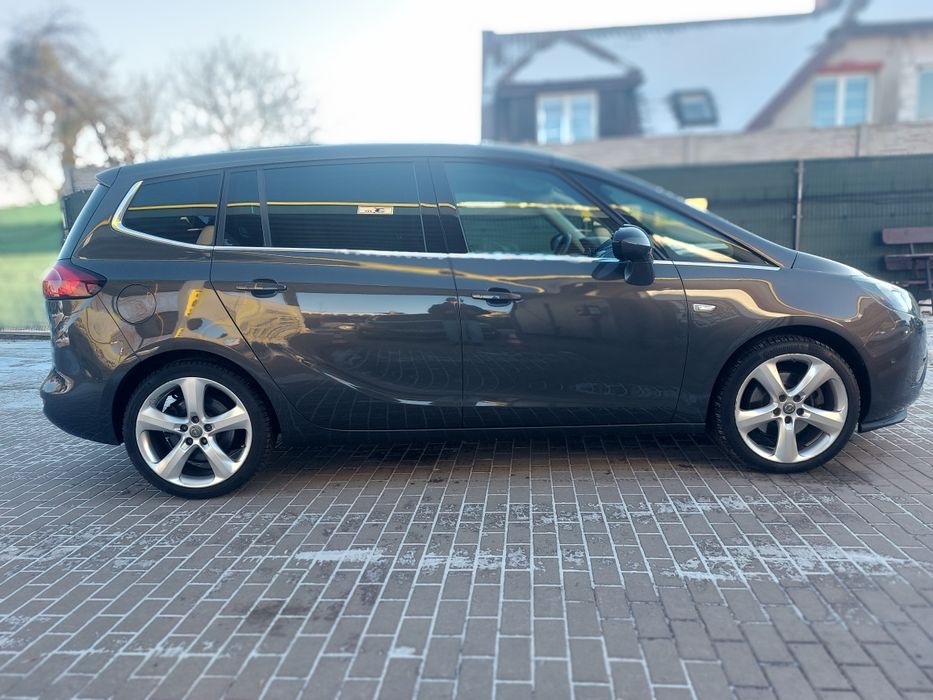 Piękny OPEL ZAFIRA TOURER * Automat * Bogata Opcja