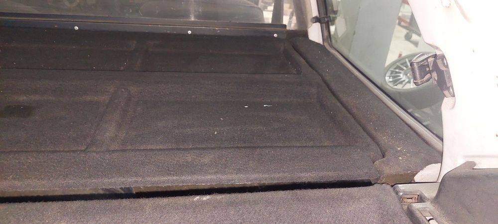 Chapeleira Citroën Saxo