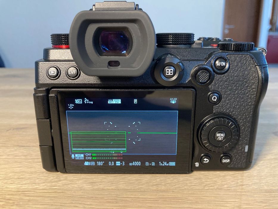 Panasonic Lumix S5- відмінний стан. Клітка в подарунок