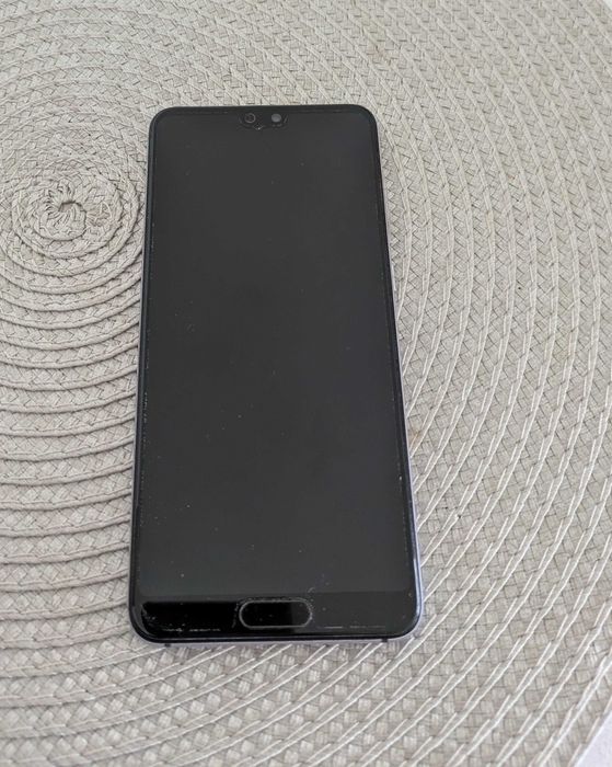 Telefon Huawei P20