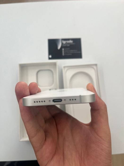 Iphone 16 E de 128GB IMPECAVEL