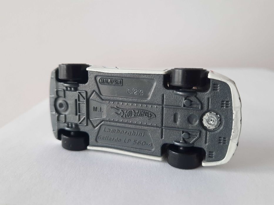 Hot Wheels Lamborghini Gallardo LP 560-4