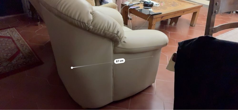 Sofas usados 2 lugares individuais e 1 sofa cama