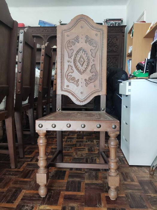 Conjunto de sala de Jantar Antigo/Rústico-Renascentista