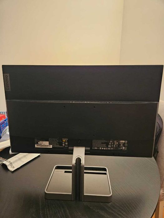 Monitor 24 Lenovo