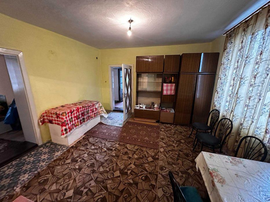 Продається будинок в с. Вишково