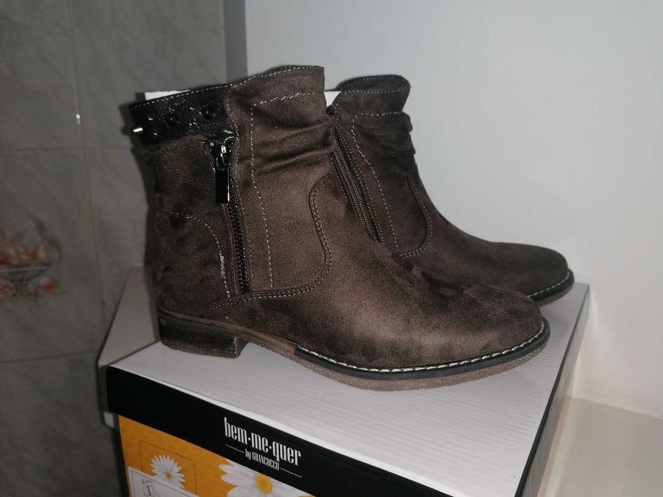 Botas novas Bem me quer