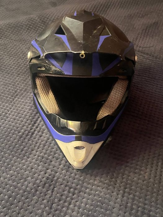 Продам Ендуро шолом є торг