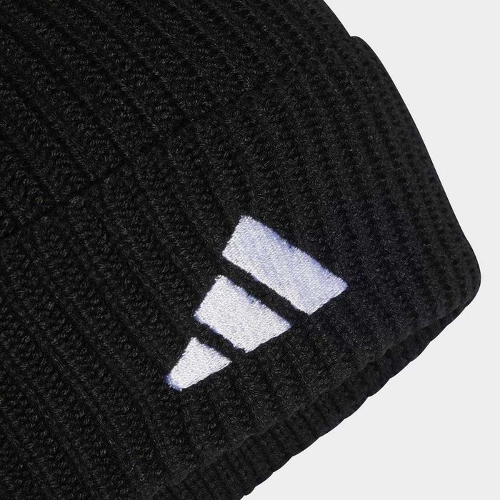 Шапка та кепка Adidas