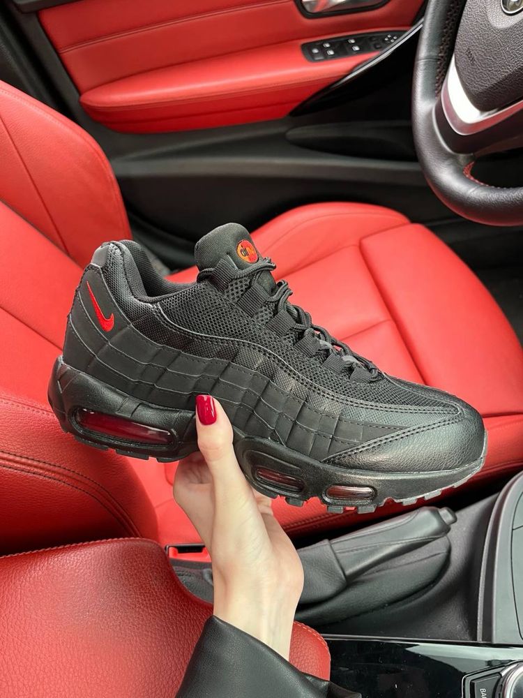 Nike 95 black and red sale
