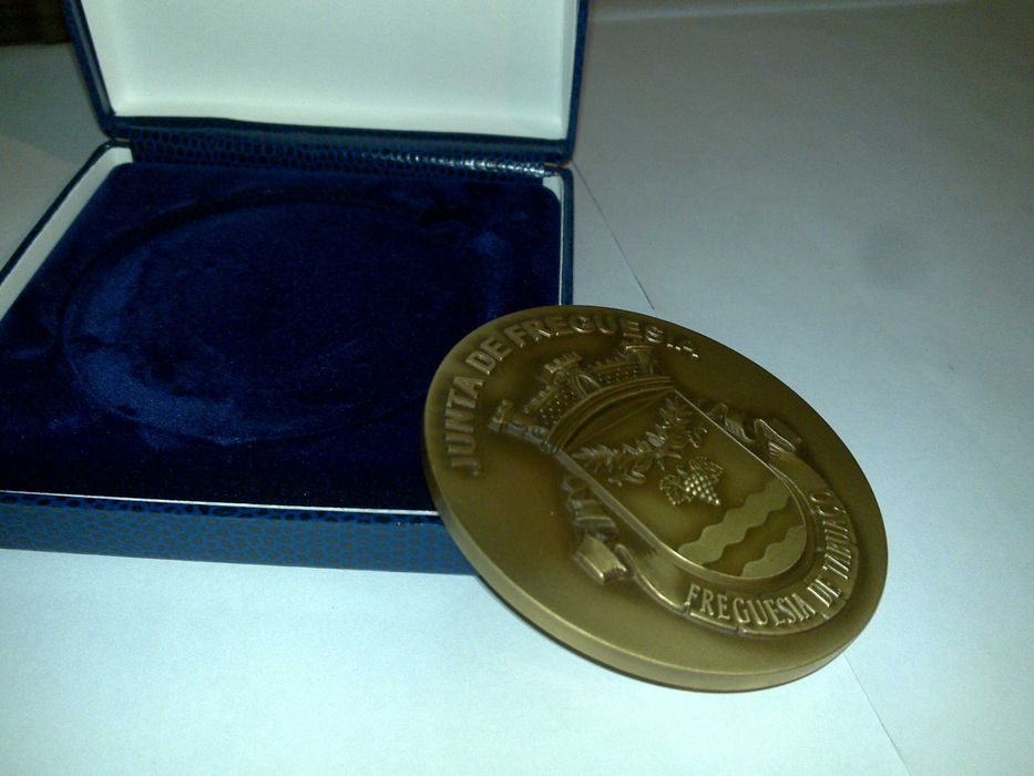 junta de freguesia de tabuaço (medalha) rara