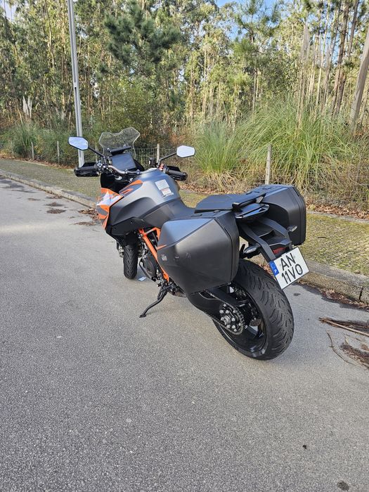 Ktm 1290 super duke gt - uma excelente prenda de natal