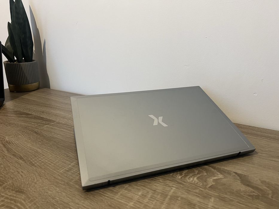 Laptop w super stanie