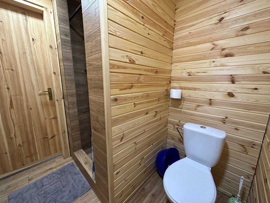 Котедж Сімейний у Світязі біля озера.