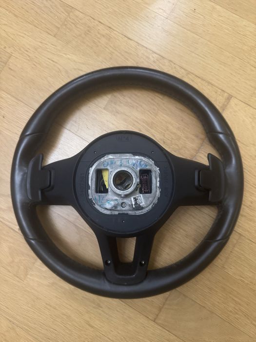 Орігінал mercedes benz E300 w213 2019