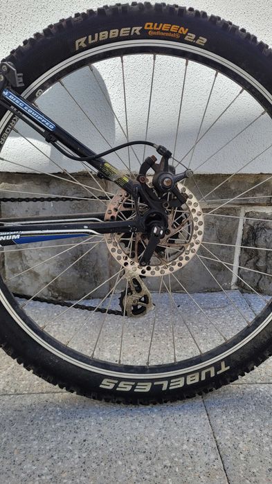 Bicicleta GT Avalanche 3.0