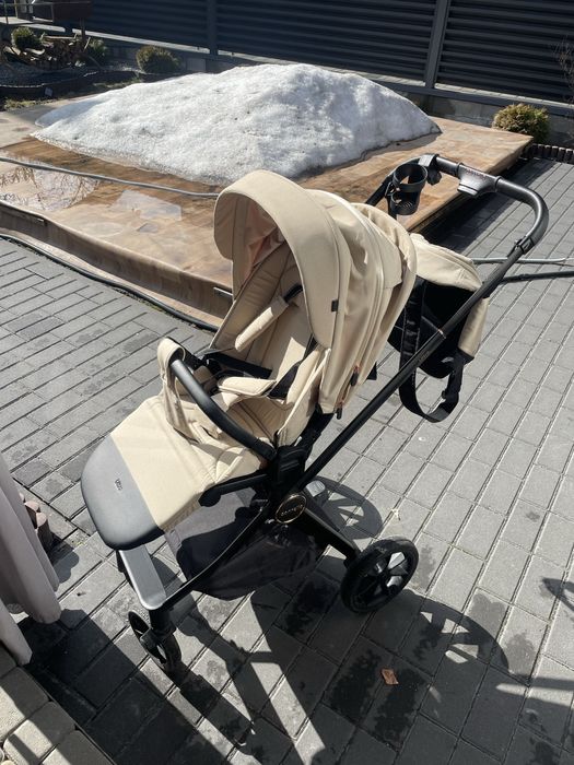 Продам дитячий візочок carrello ultra 2в 1