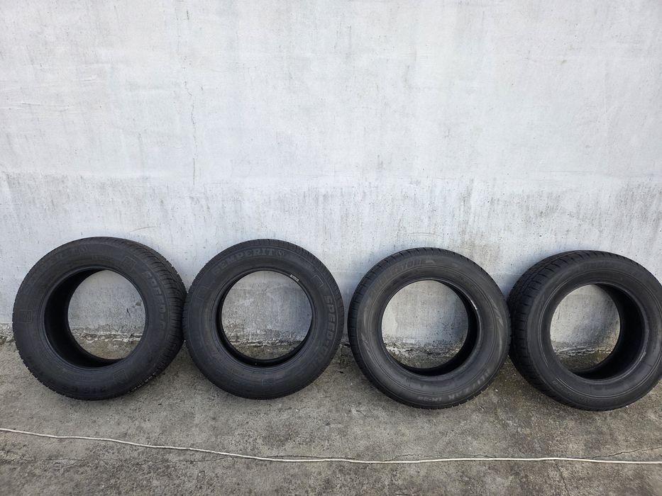 Opony zimowe 215/65/r16