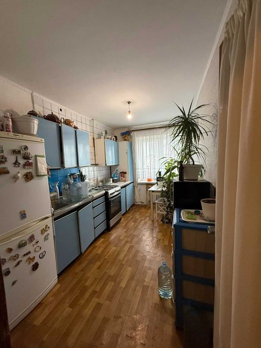 Продається 3-кім. квартира на Попова