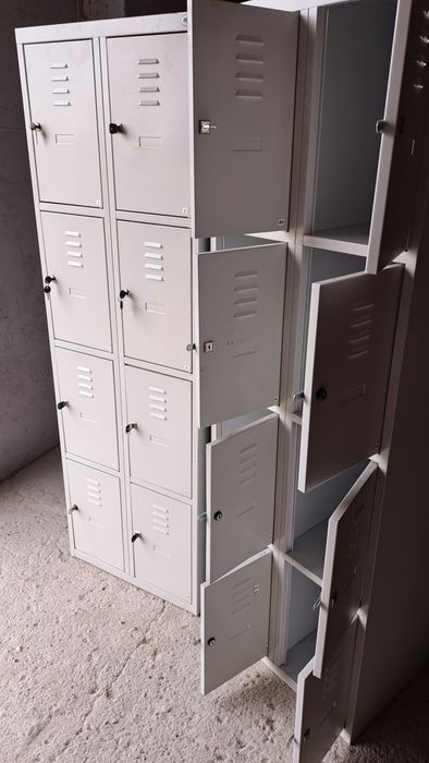 Szafa metalową socjalna 8 skrytkowa MALOW