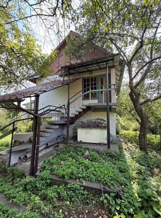 Продам будинок та 5соток ділянка, держ програми-ТАК