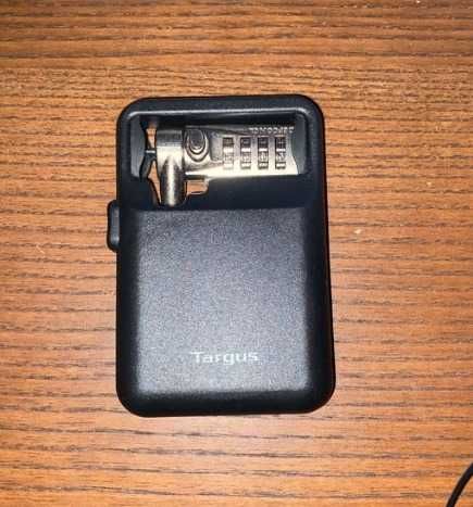 Cadeado Targus código pc portátil Targus retrátil 1,20m