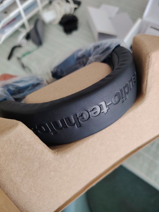 Fones/Auriculares Hi Fi Audio- téchnica edição limitada