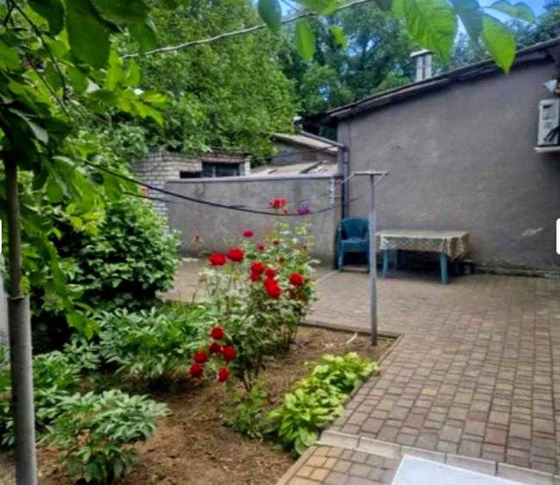 Продам квартиру на землі з гаражом на 5 ст. Фонтану. вул. Мачтова (3-332-546 ОФ)